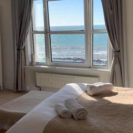 Beach View, 4 Bedroom House Opposite The Sea! Sleeps 10 Sandgate Luaran gambar