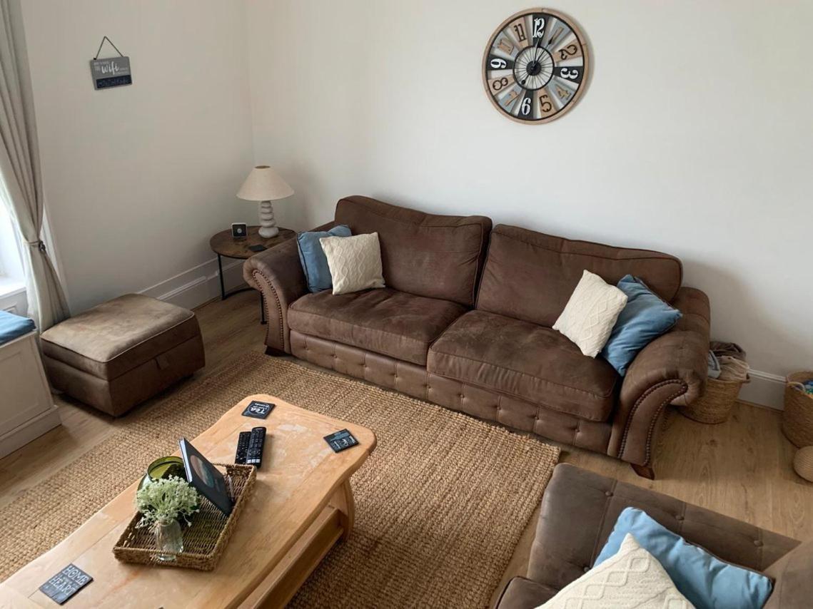 Beach View, 4 Bedroom House Opposite The Sea! Sleeps 10 Sandgate Luaran gambar